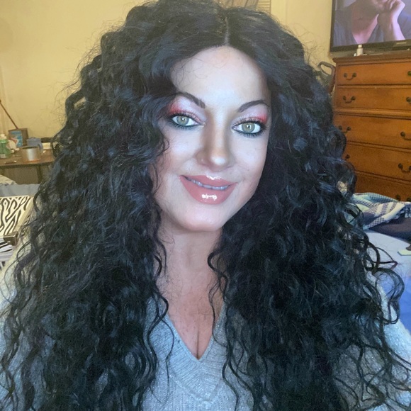 Meet your Posher, Cathey - Picture 3 of 3